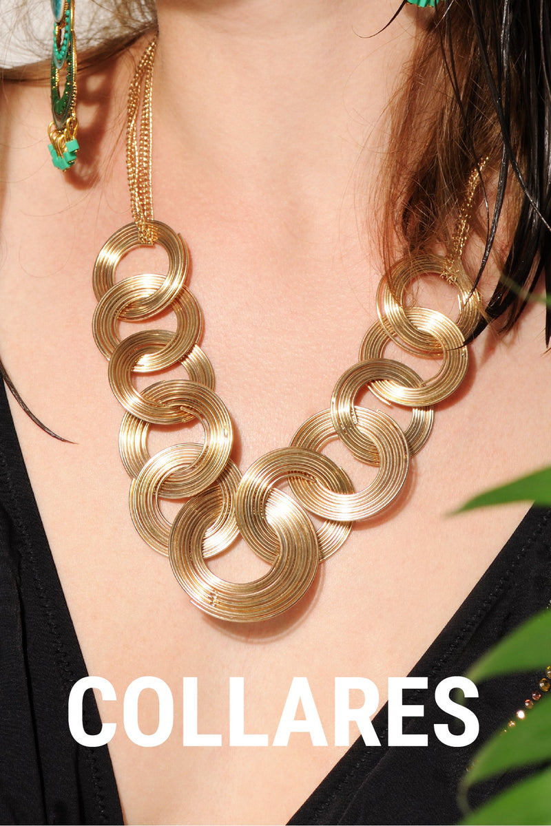 Collares