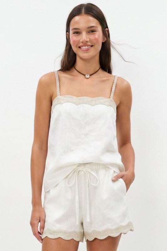 Blusa Fluida con Tirantes Trenzados y Acabado Ondulado