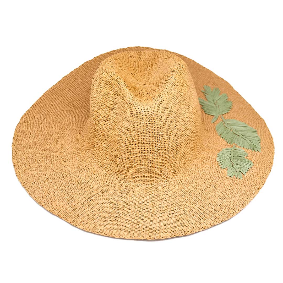 Sombrero Beige Con Hojas Verdes