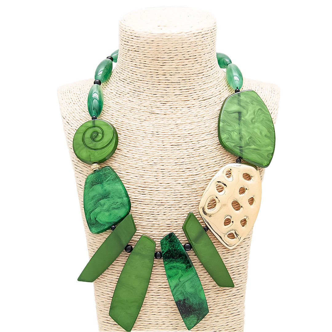Collar de discos de colores y patrones variados - Verde