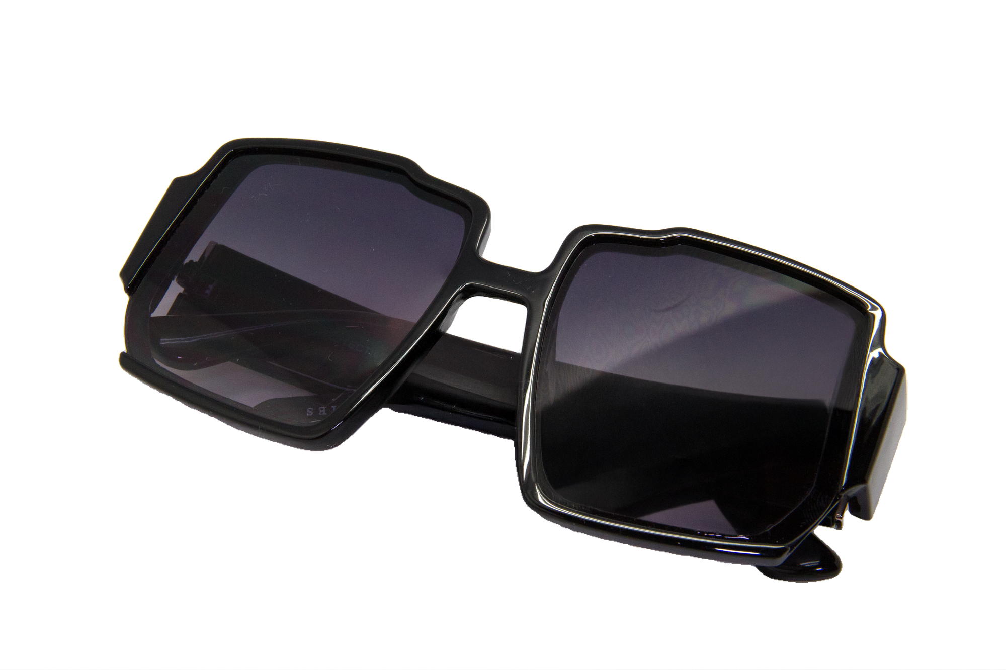 Lentes de Sol con Marco Angular Negro