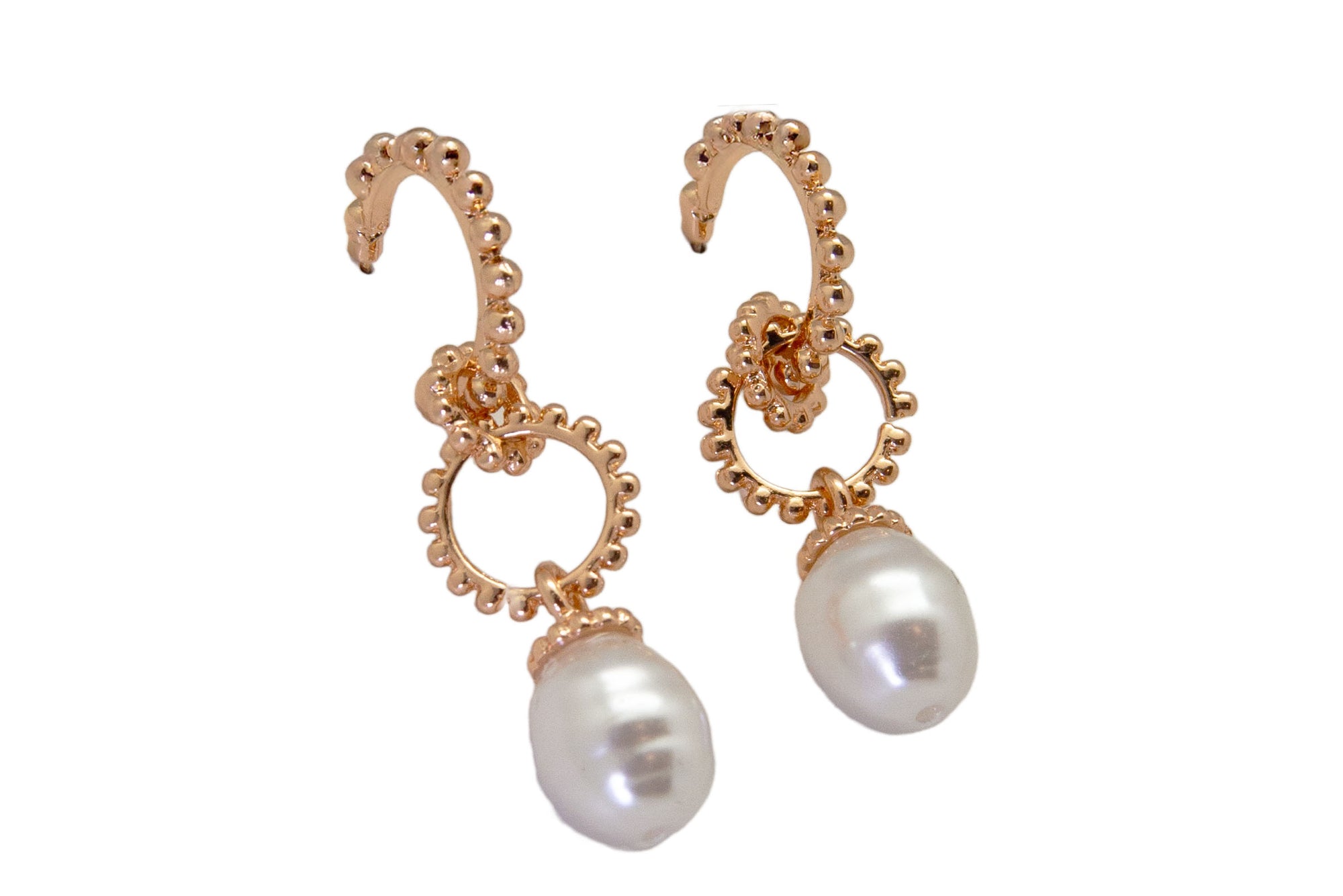 Aretes Dorados Con Perlas Blancas