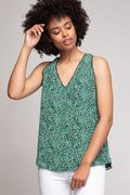 Blusa Sin Mangas con Cuello en V y Estampado Animal Print - Verde y Negro