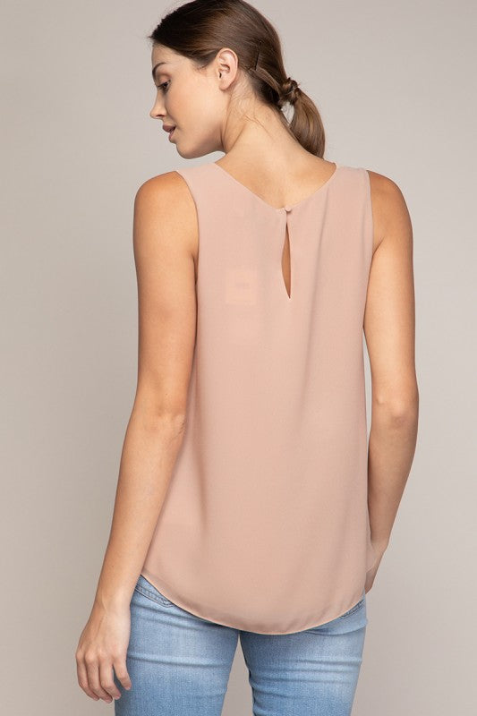 Blusa Elegante de Tirantes Anchos con Drapeado - Beige Claro