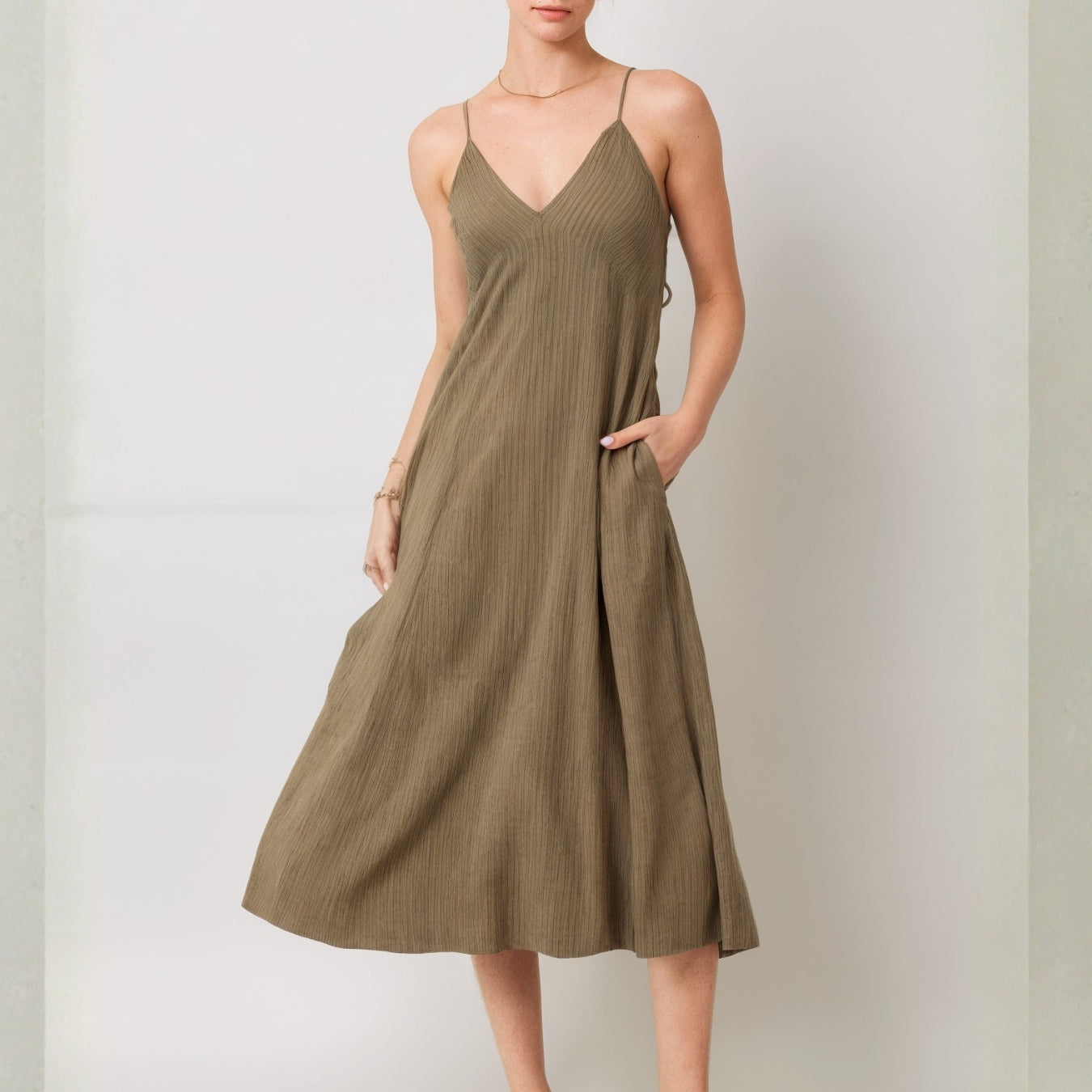 ILLA ILLA - Vestido Dama Natural