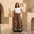 Pantalón Hanna - Diseño Botanical Terracota